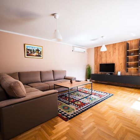Spacious & Modern Apartments- Old Town Saraybosna Dış mekan fotoğraf