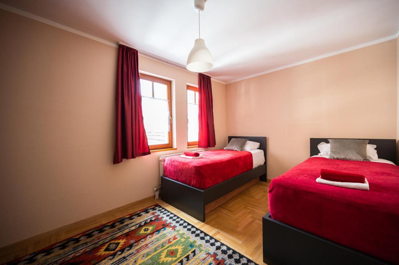 Spacious & Modern Apartments- Old Town Saraybosna Dış mekan fotoğraf