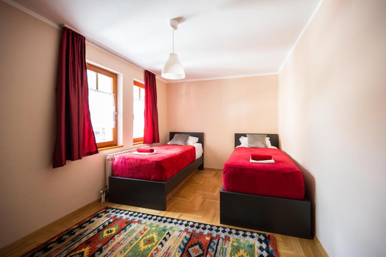 Spacious & Modern Apartments- Old Town Saraybosna Dış mekan fotoğraf