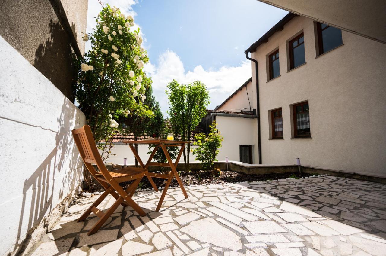 Spacious & Modern Apartments- Old Town Saraybosna Dış mekan fotoğraf